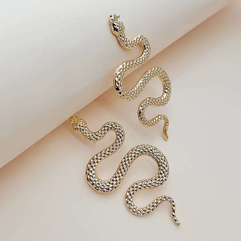 Avant-garde Sexy and Exaggerated Halloween Snake Shaped Earrings for Women - Hit Fash