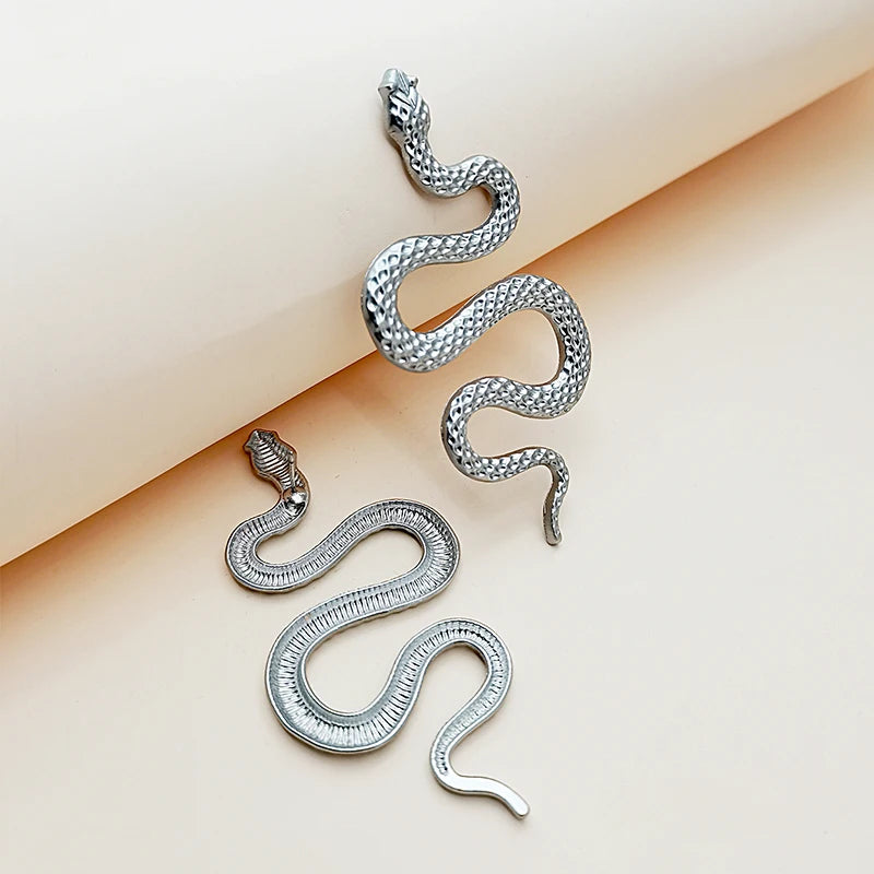 Avant-garde Sexy and Exaggerated Halloween Snake Shaped Earrings for Women - Hit Fash