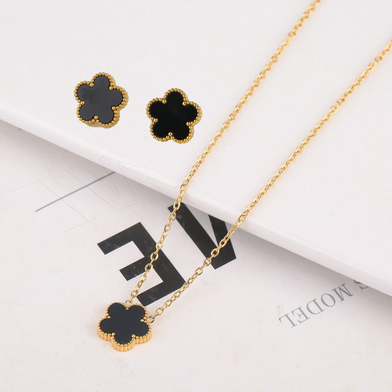 Adjustable New Design Gold Plated Stainless Steel Chain, 3 black flower